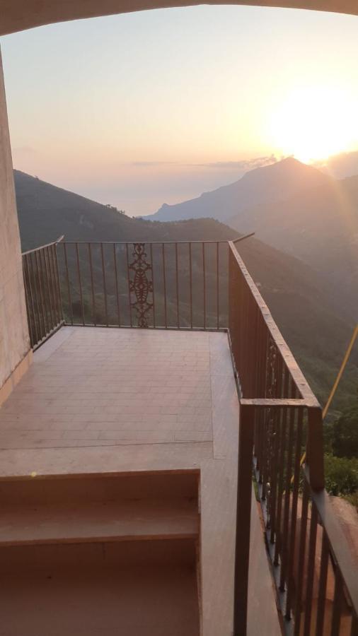 Appartamento "Al Borgo Antico" Aieta Exteriör bild